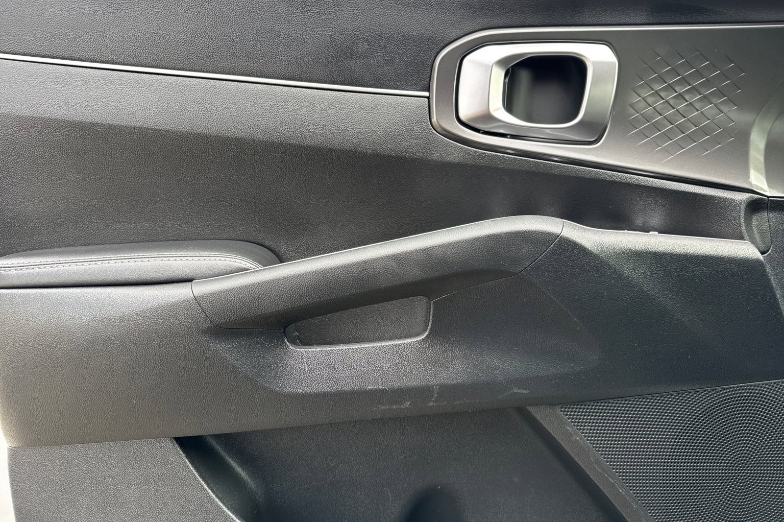 Used 2022 Kia Sorento EX image 10