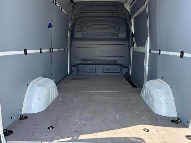 Used 2025 Mercedes-Benz Sprinter 2500 image 14