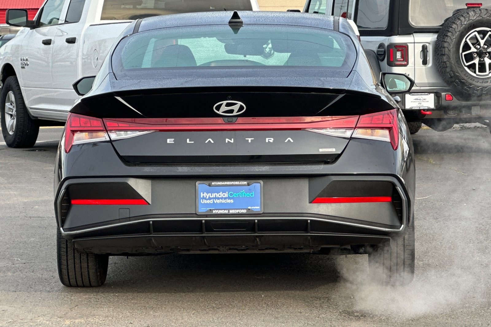 Certified 2025 Hyundai Elantra SEL w/ Cargo Package image 5