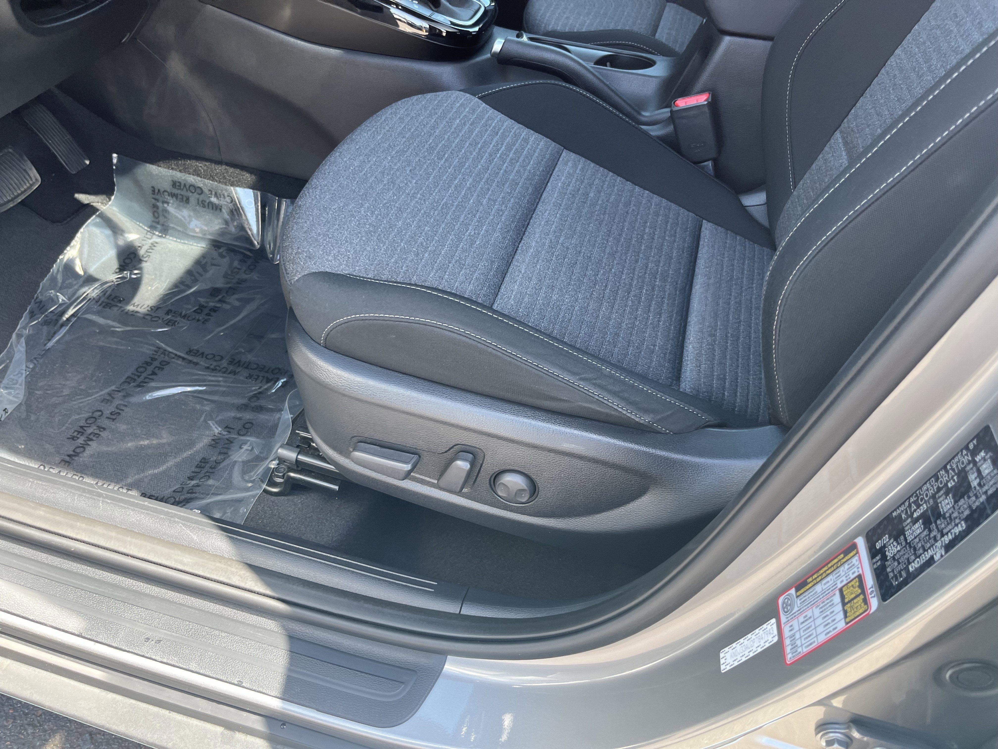 Used 2023 Kia Soul EX FWD image 18