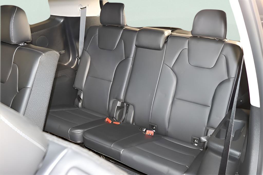 Used 2024 Kia Telluride LX AWD/4WD image 13