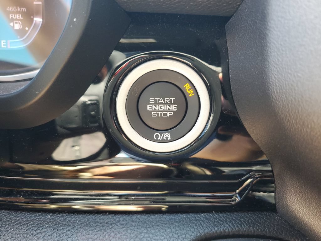 Used 2025 RAM 1500 Laramie w/ Night Edition RWD image 23