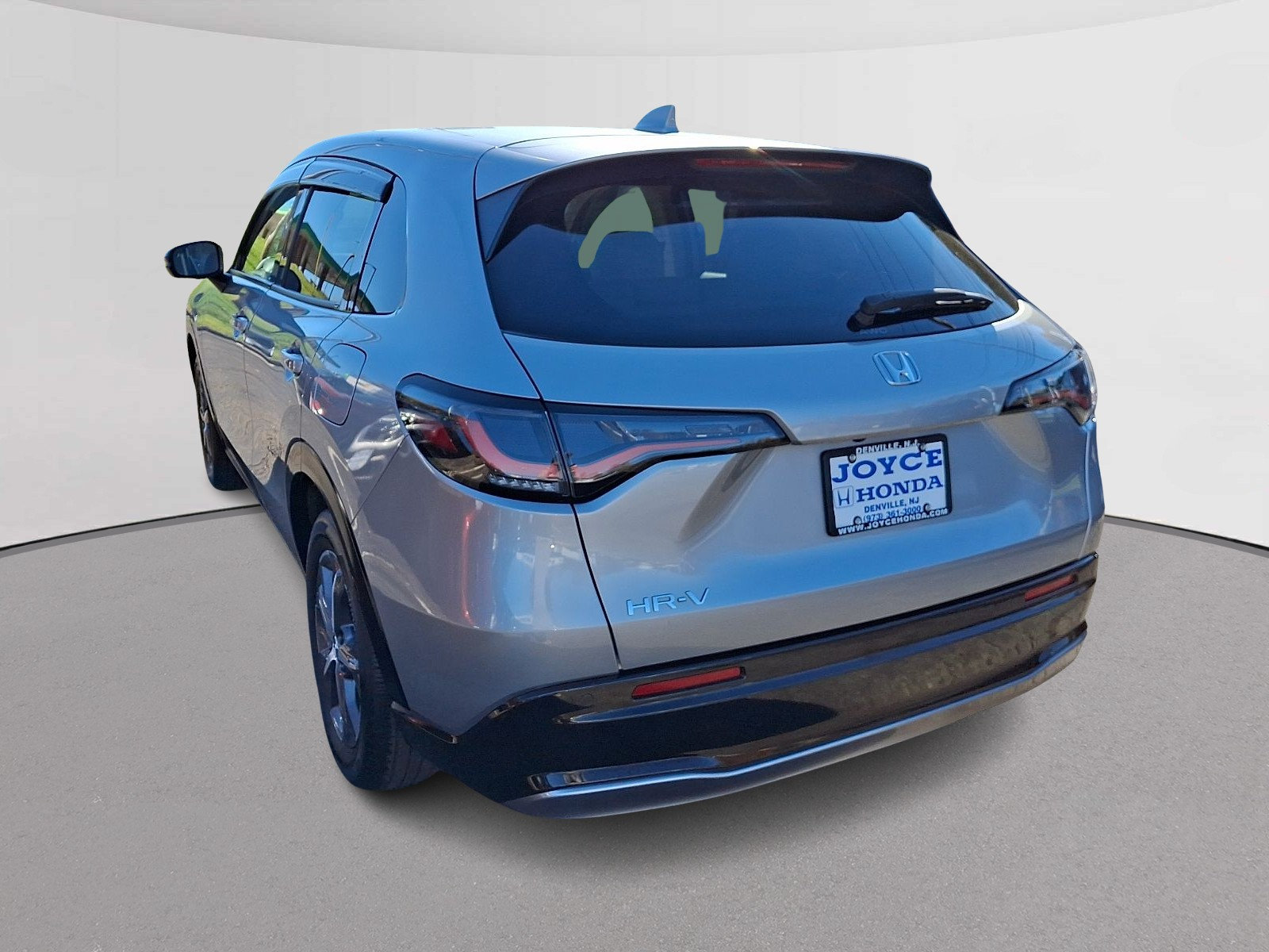 Certified 2024 Honda HR-V EX-L image 8