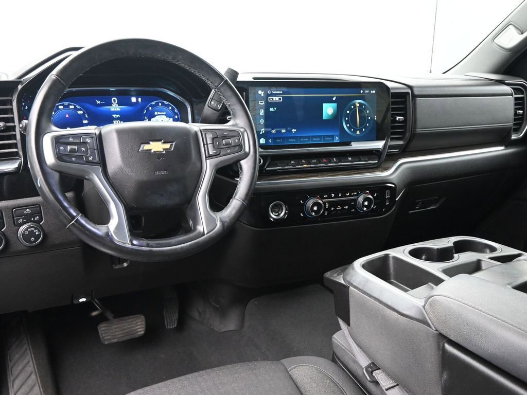 Used 2023 Chevrolet Silverado 1500 LT image 23
