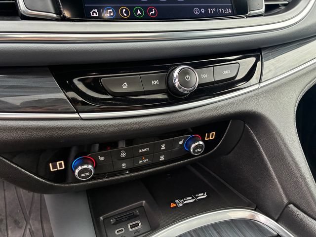 Used 2022 Buick Enclave Essence w/ Experience Buick Package AWD/4WD image 28
