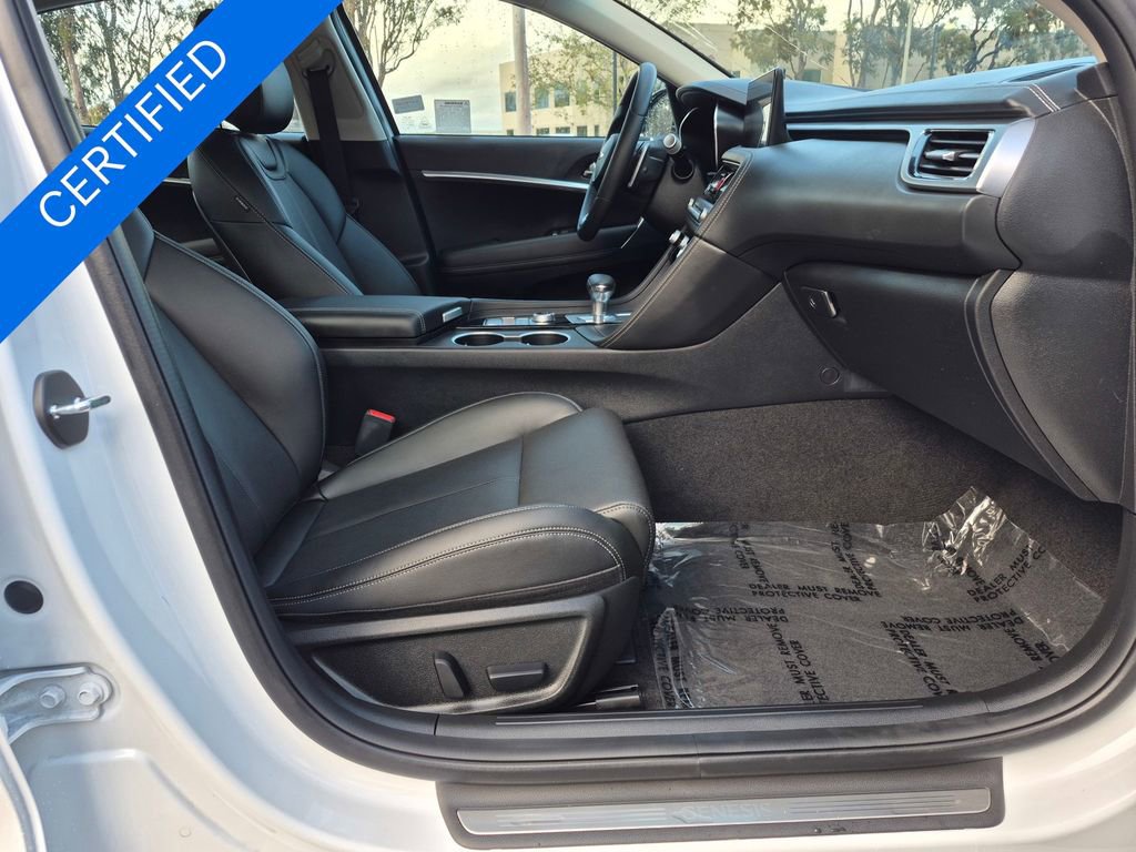 Used 2026 Genesis G70 2.5T image 25