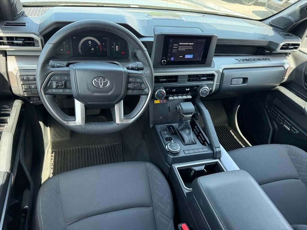 Certified 2025 Toyota Tacoma SR5 AWD/4WD image 14
