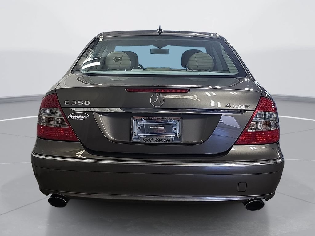 Used 2008 Mercedes-Benz E 350 4MATIC Sedan image 5