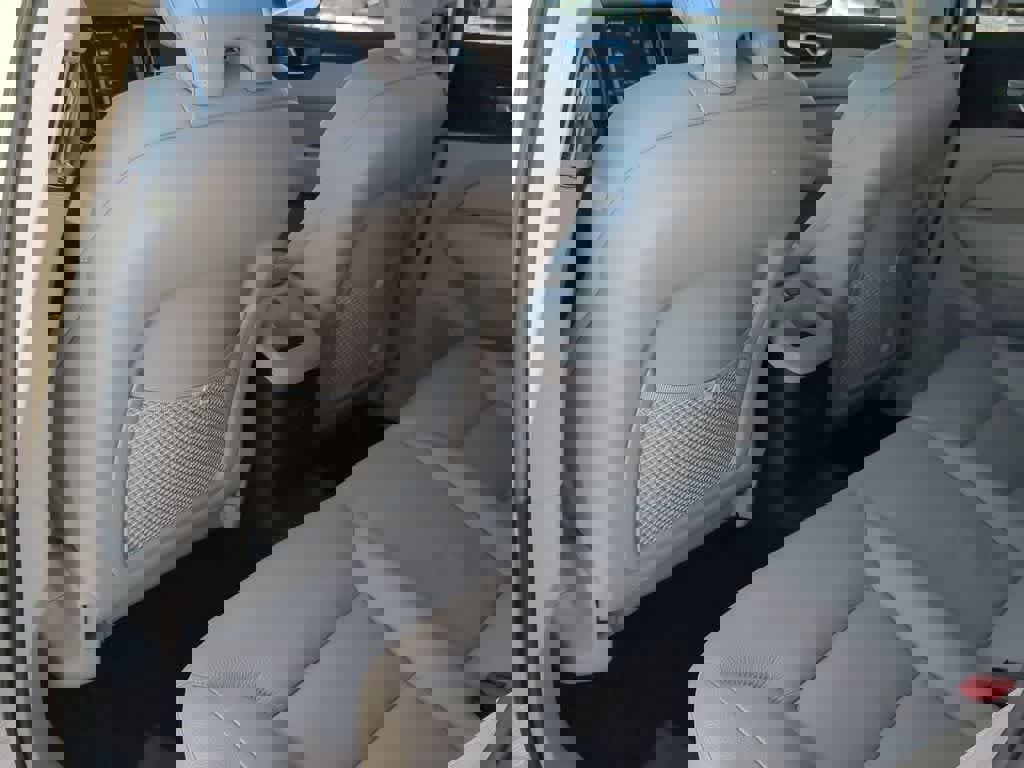 Used 2025 Volvo XC60 T8 Core w/ Protection Package Premier image 17