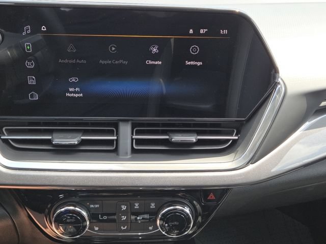 New 2026 Chevrolet Trax ACTIV w/ Sunroof Package FWD image 27