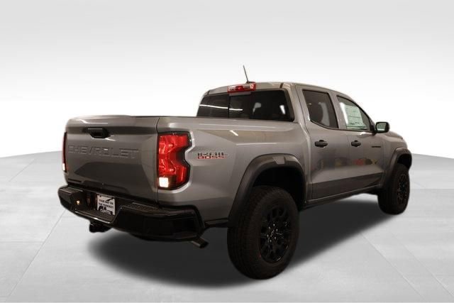 New 2026 Chevrolet Colorado Trail Boss AWD/4WD image 2