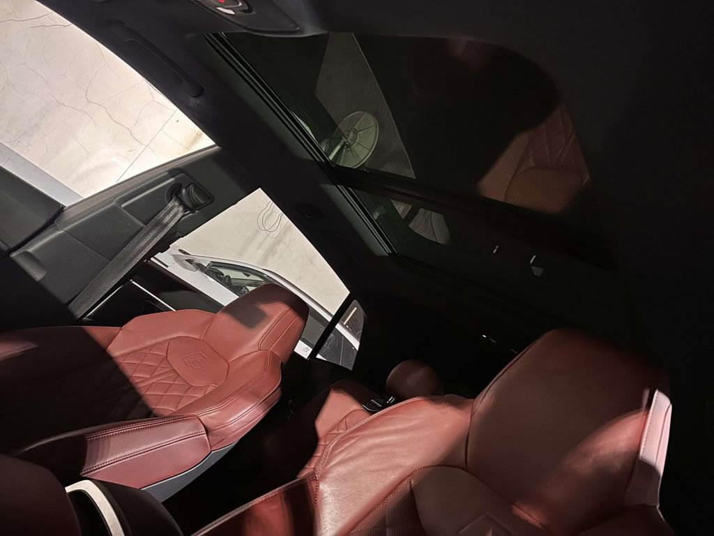 Used 2024 Audi SQ8 Premium Plus w/ S Sport Package image 15