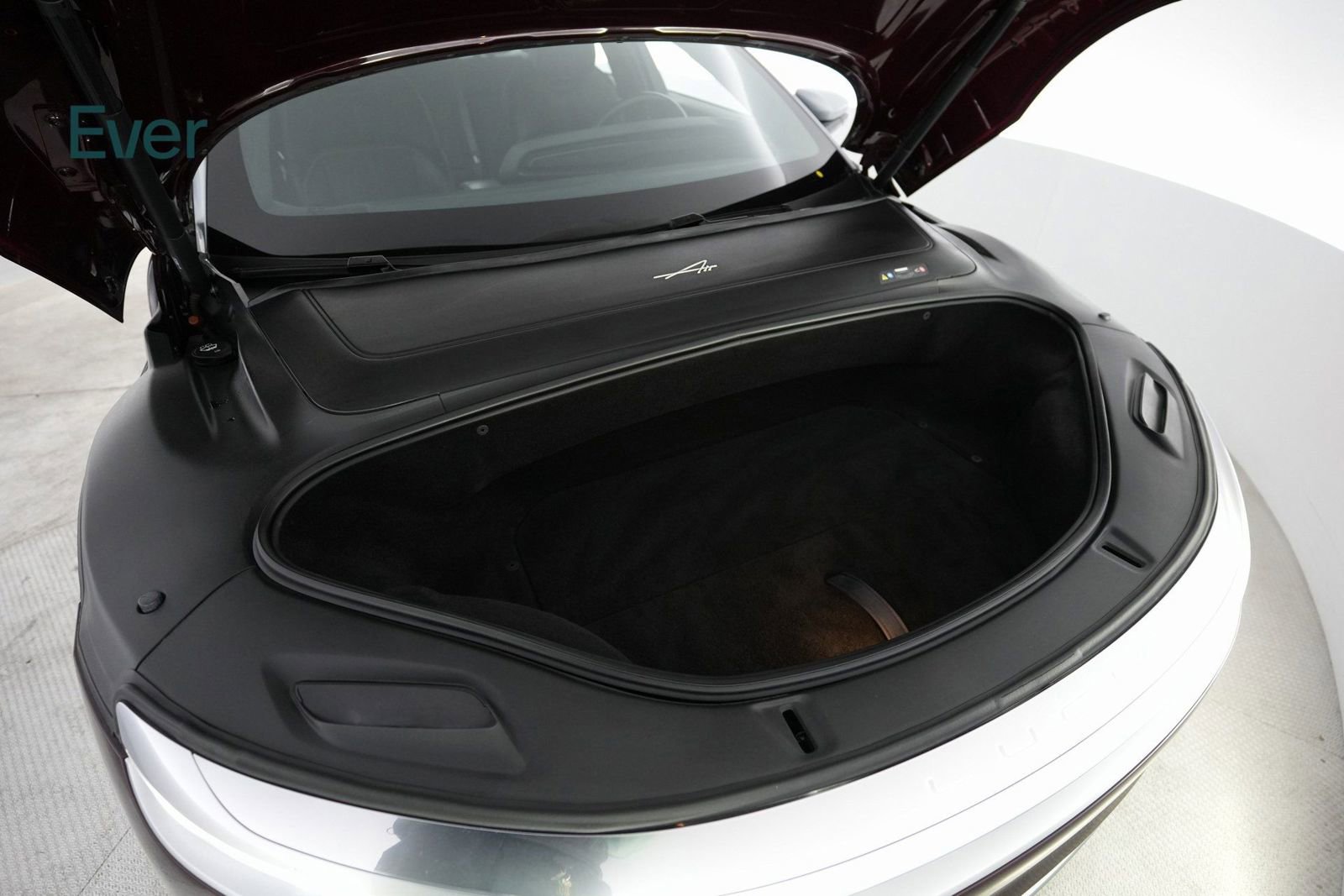 Used 2022 Lucid Air Grand Touring image 22