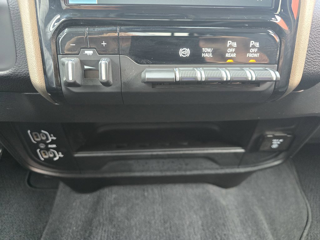 Used 2024 RAM 2500 Laramie image 14