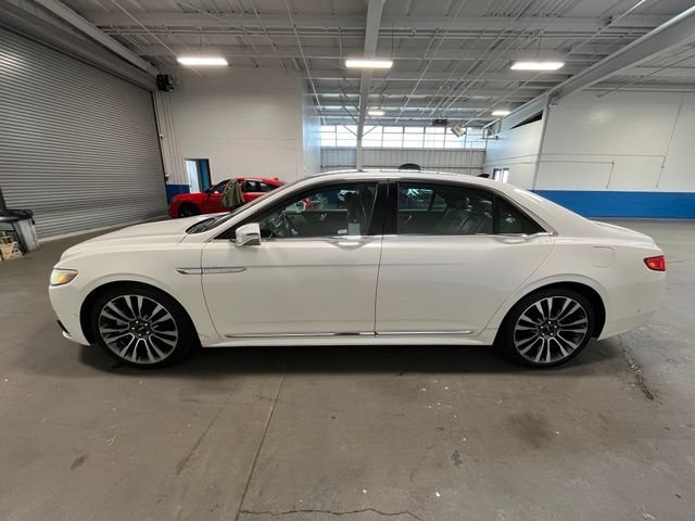 Used 2018 Lincoln Continental Reserve AWD/4WD image 6