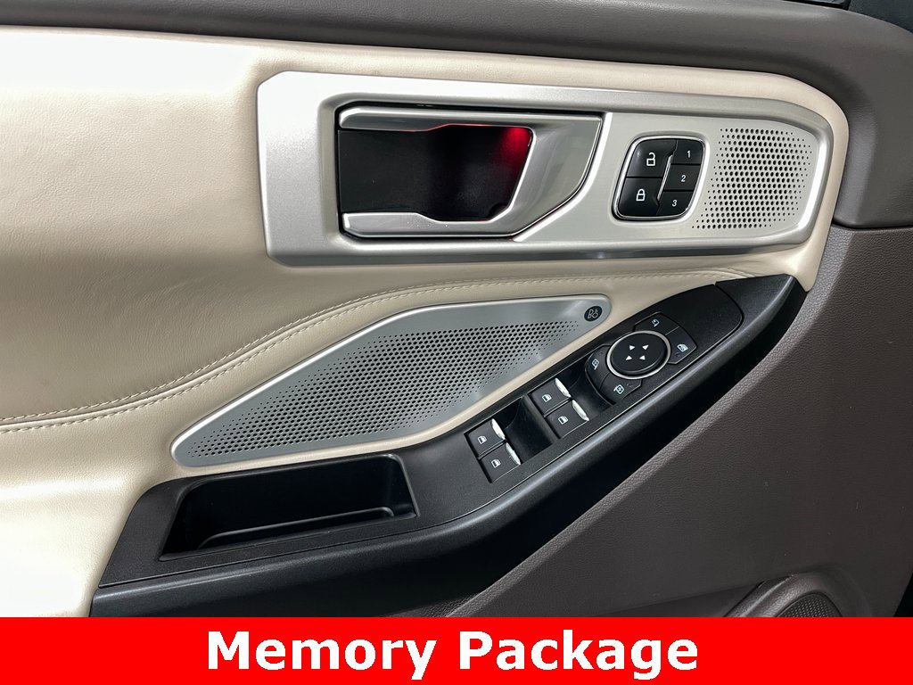 Used 2020 Ford Explorer Platinum image 11