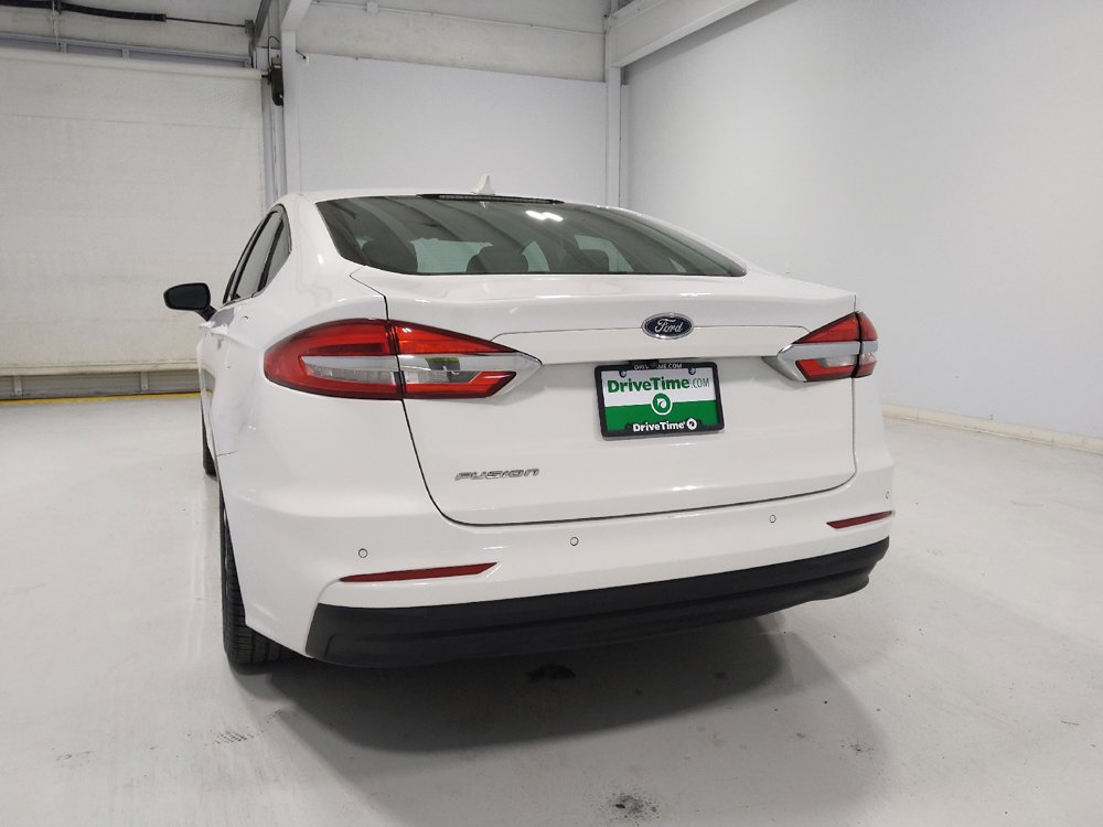 Used 2020 Ford Fusion SE FWD image 6