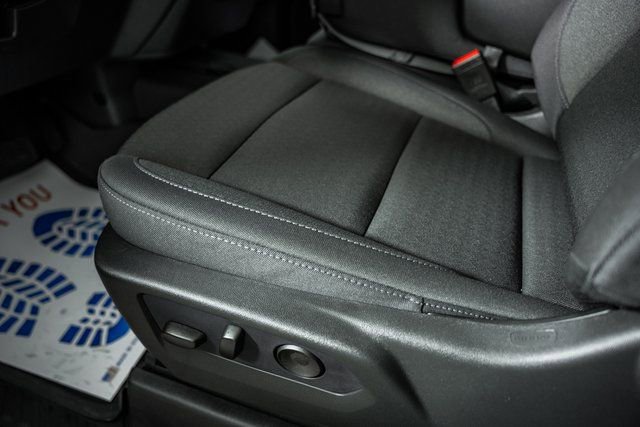 New 2026 Chevrolet Silverado 1500 Custom Trail Boss w/ Turbomax Blackout Package image 37