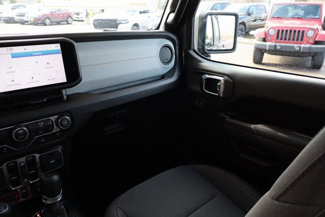 New 2026 Jeep Gladiator Sport AWD/4WD image 41