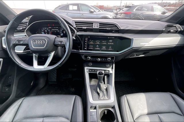 Certified 2023 Audi Q3 2.0T Premium w/ Convenience Package image 15