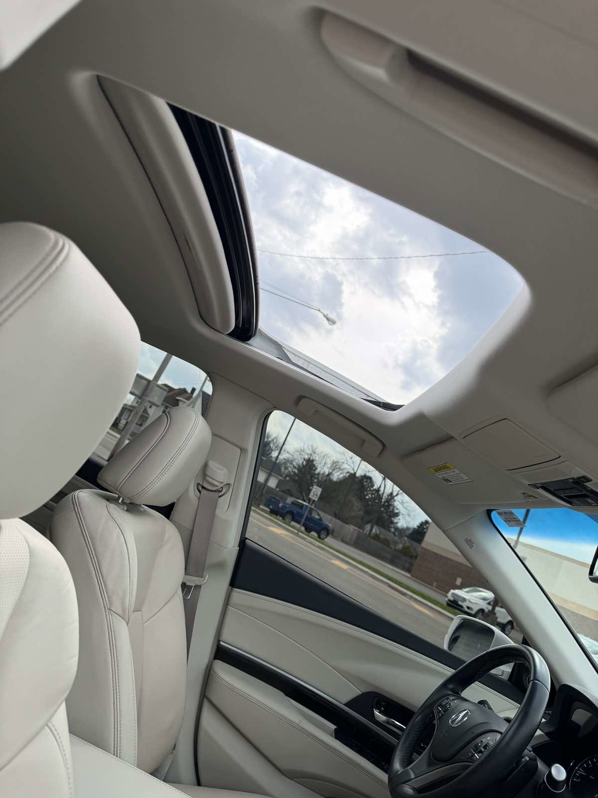 Used 2015 Acura RLX w/ Technology Package FWD image 20