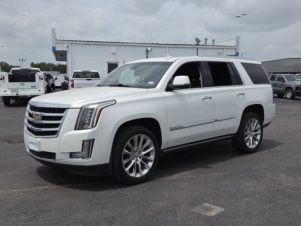 Used 2018 Cadillac Escalade Premium Luxury RWD image 12