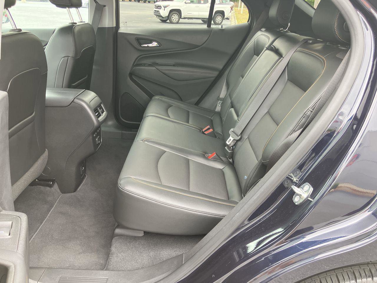 Used 2020 Chevrolet Equinox Premier AWD/4WD image 27