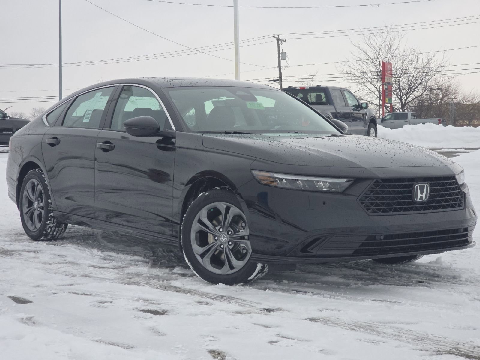 New 2026 Honda Accord EX-L image 2