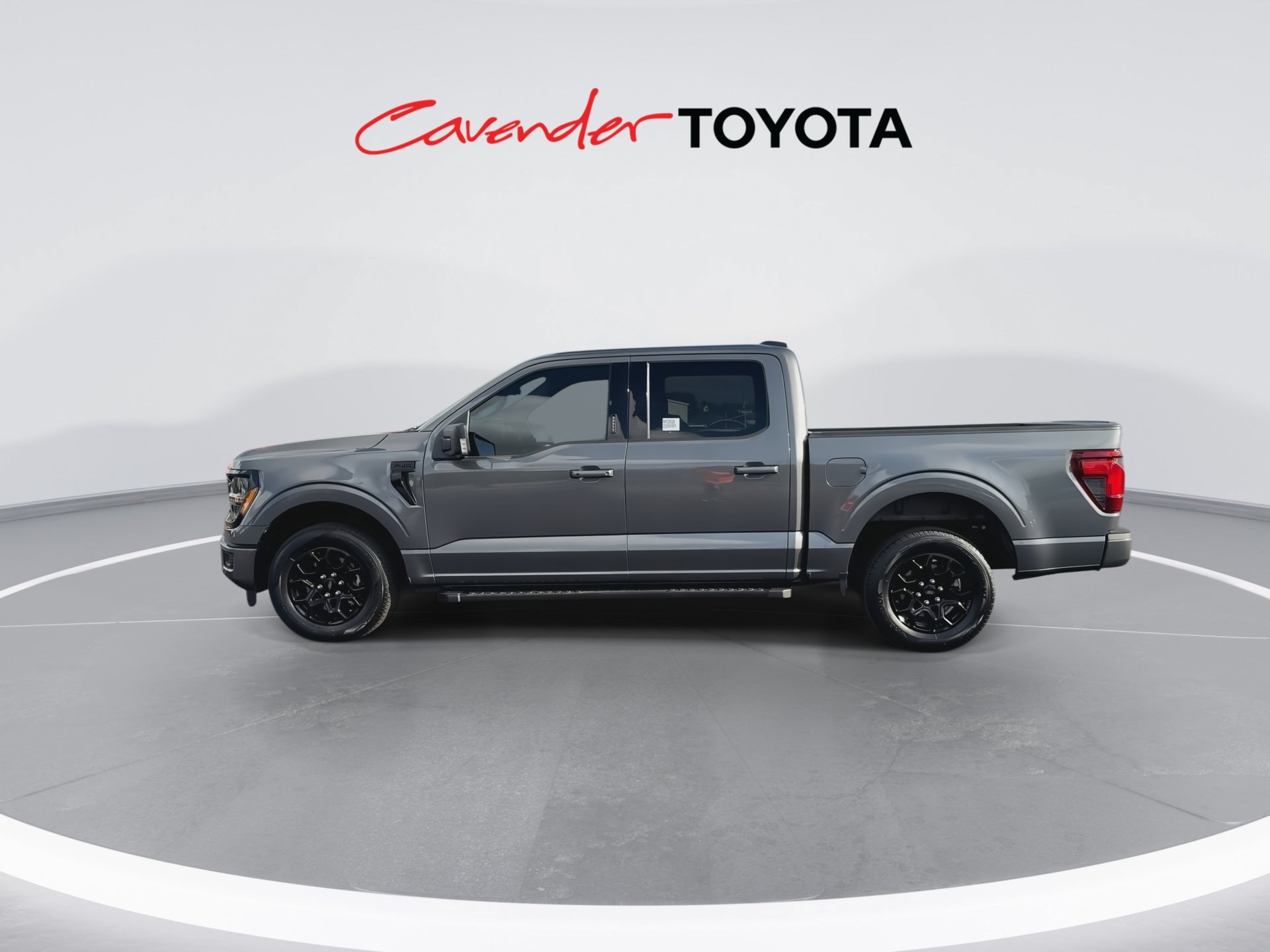 Used 2024 Ford F150 XLT w/ Equipment Group 302A MID RWD image 5