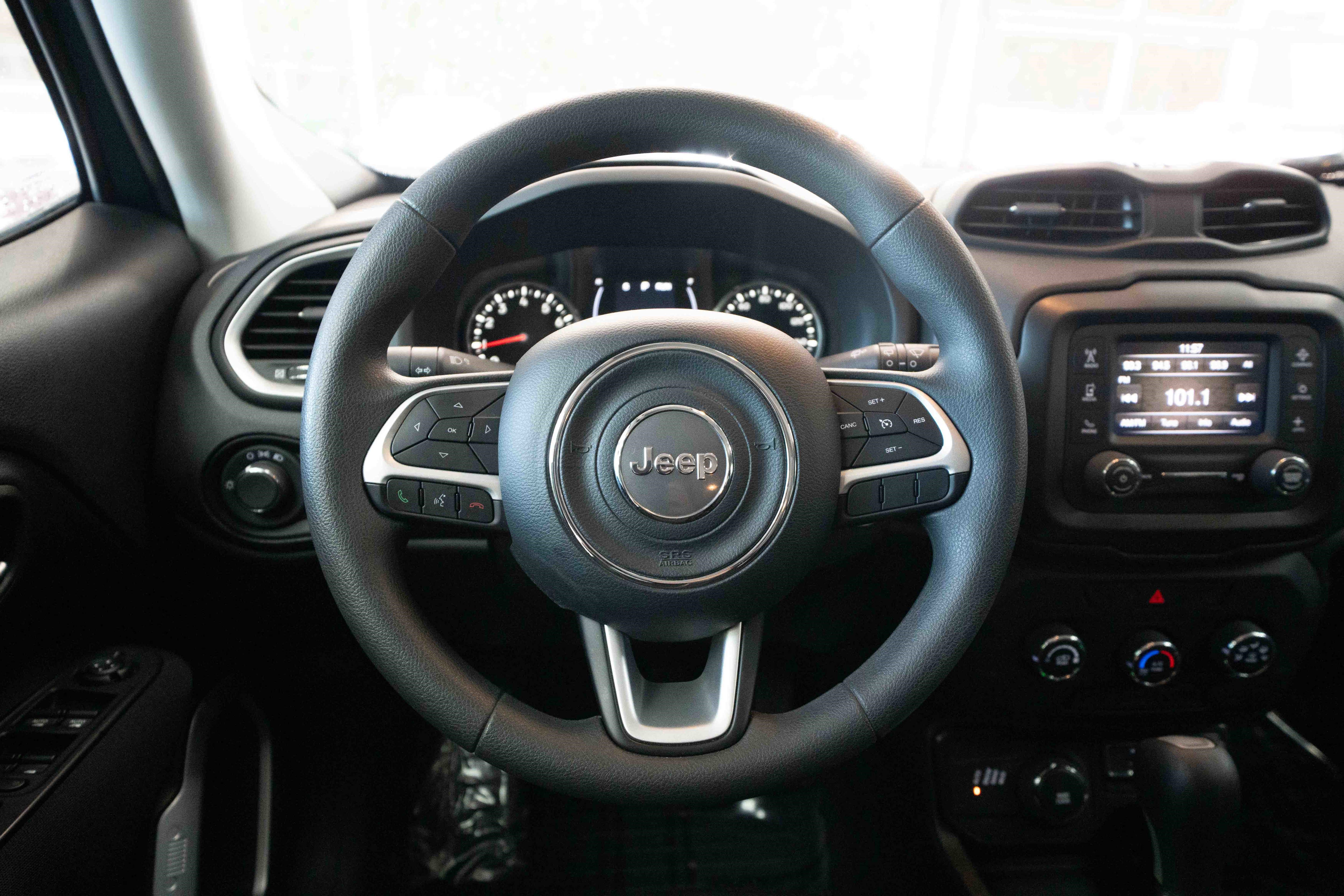 Used 2020 Jeep Renegade Sport w/ Sport Appearance Group AWD/4WD image 21