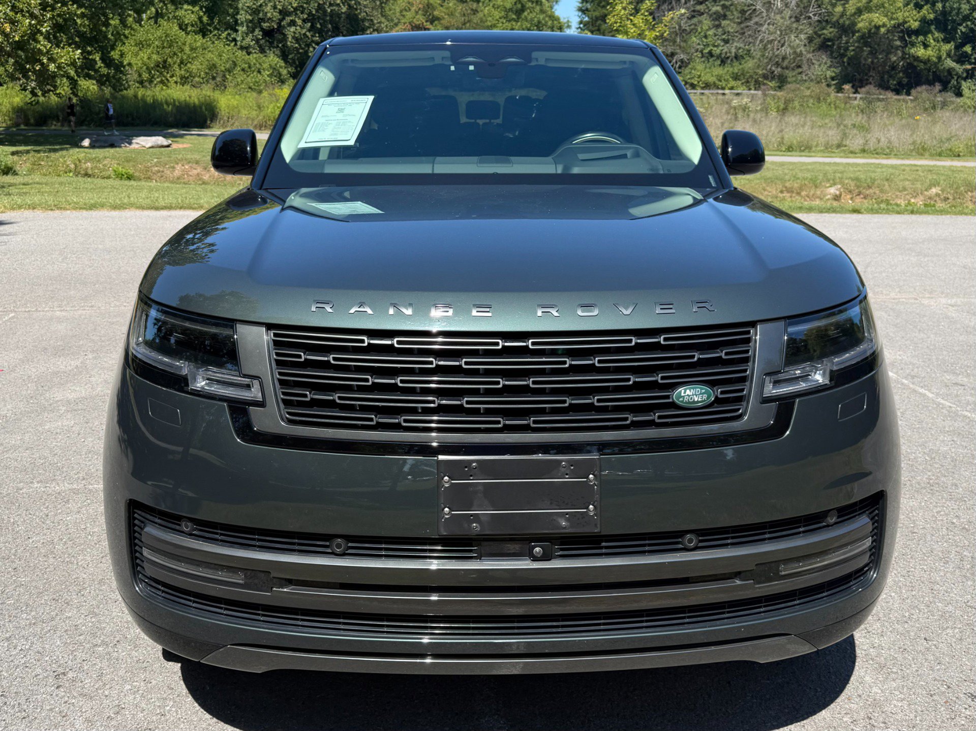 Used 2024 Land Rover Range Rover Long Wheelbase Autobiography image 6