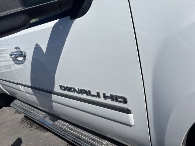 Used 2011 GMC Sierra 3500 Denali AWD/4WD image 14