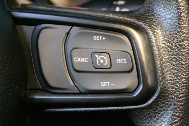 Used 2024 Jeep Wrangler Sport AWD/4WD image 18
