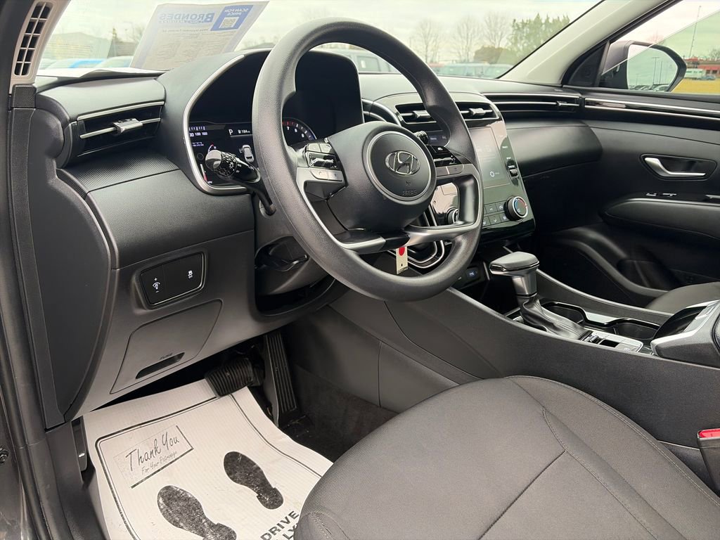 Used 2024 Hyundai Tucson SE image 14