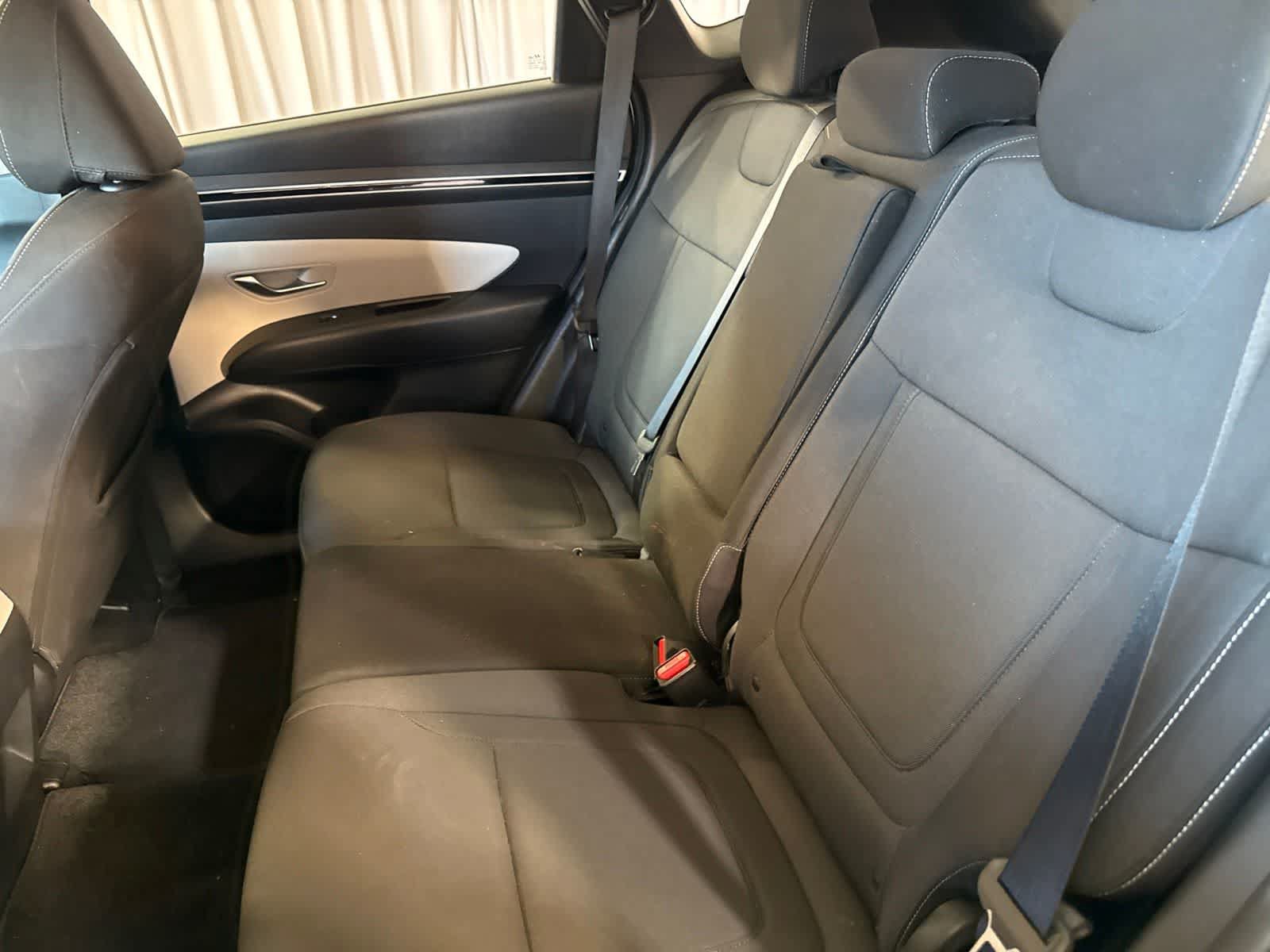 Used 2022 Hyundai Tucson SE FWD image 16