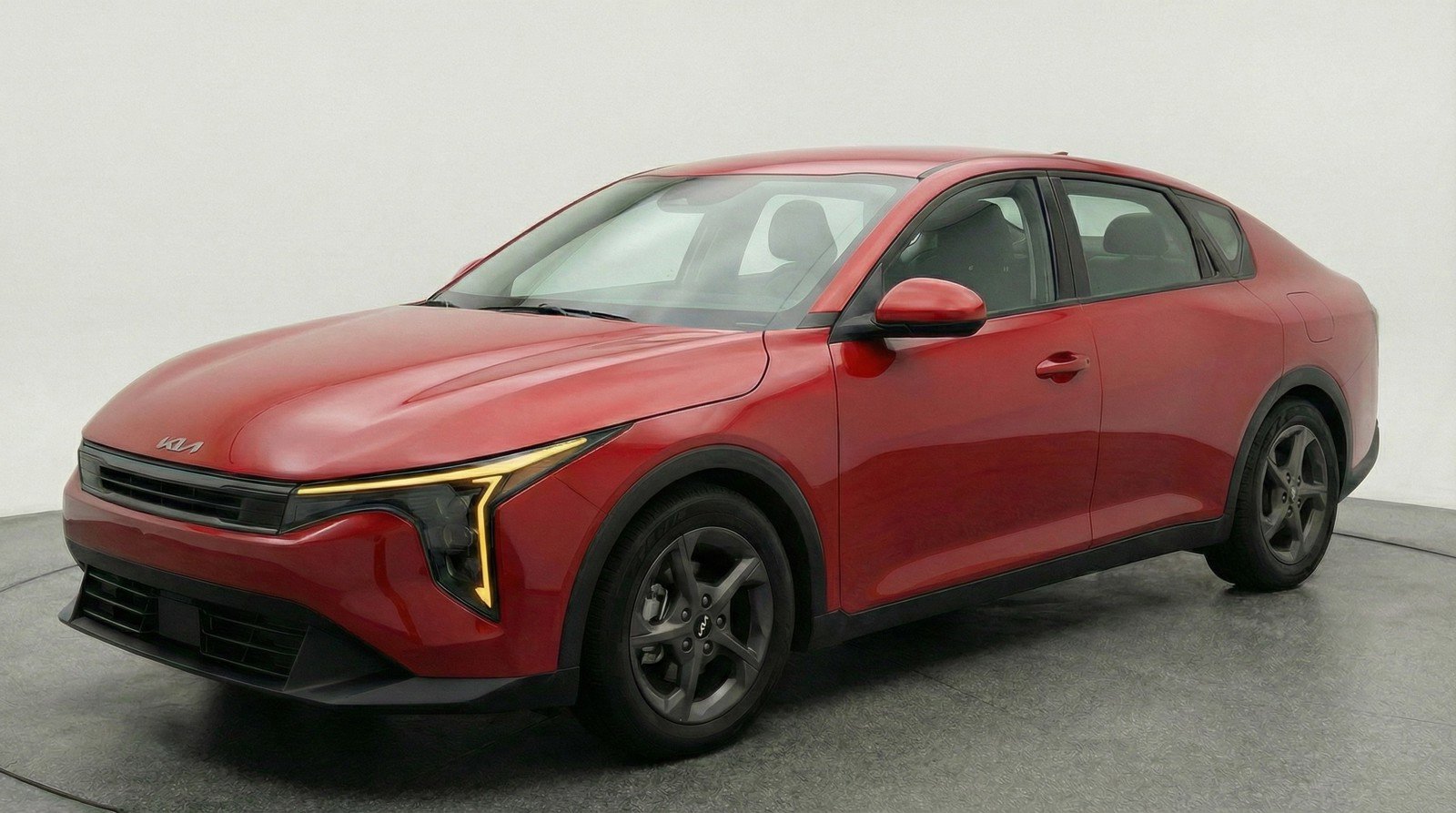 Used 2025 Kia K4 LXS image 3