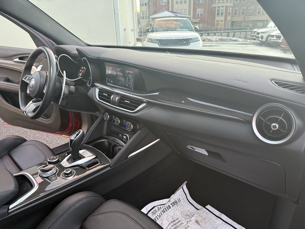 Used 2022 Alfa Romeo Stelvio Quadrifoglio w/ Active Assist Plus Package image 40