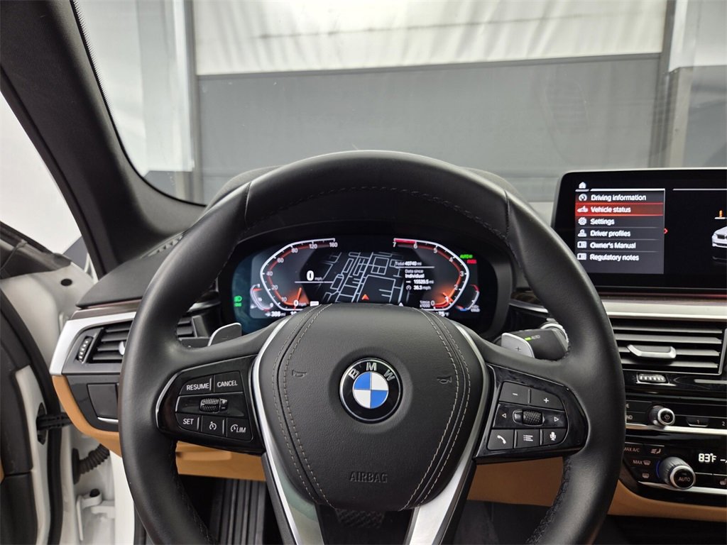 Used 2021 BMW 530i w/ Premium Package image 28
