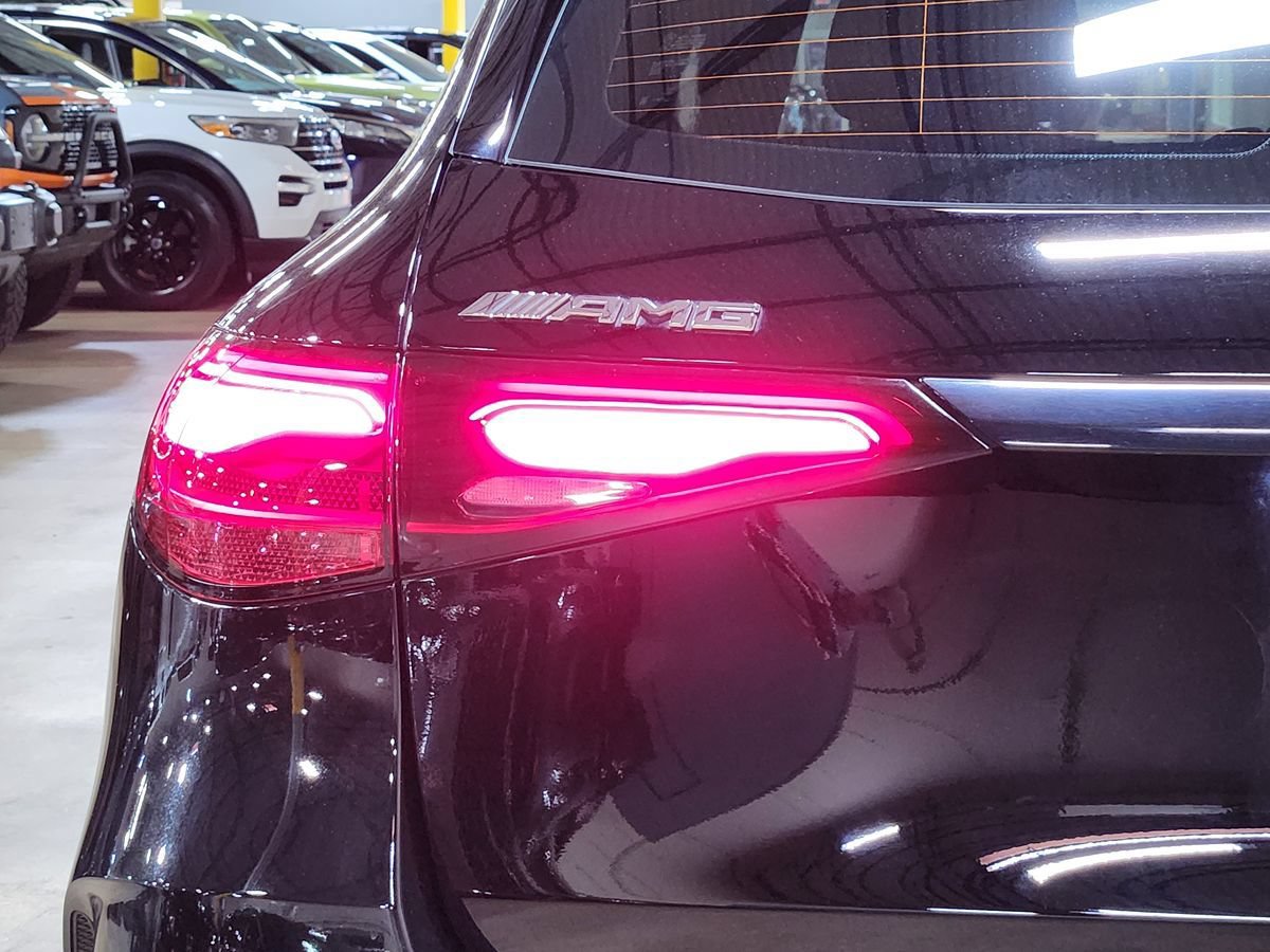Used 2024 Mercedes-Benz GLC 43 AMG 4MATIC image 20