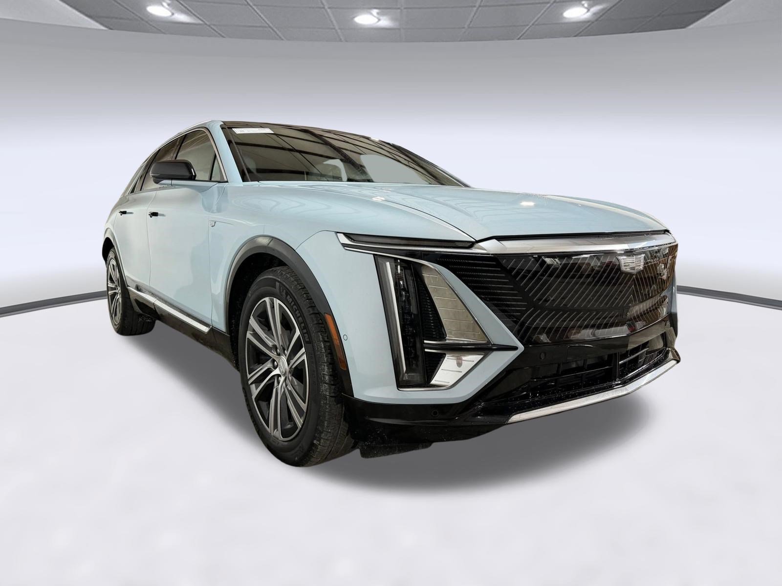 Certified 2024 Cadillac Lyriq Luxury RWD image 28