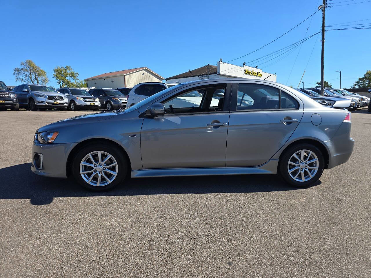 Used 2016 Mitsubishi Lancer ES image 46