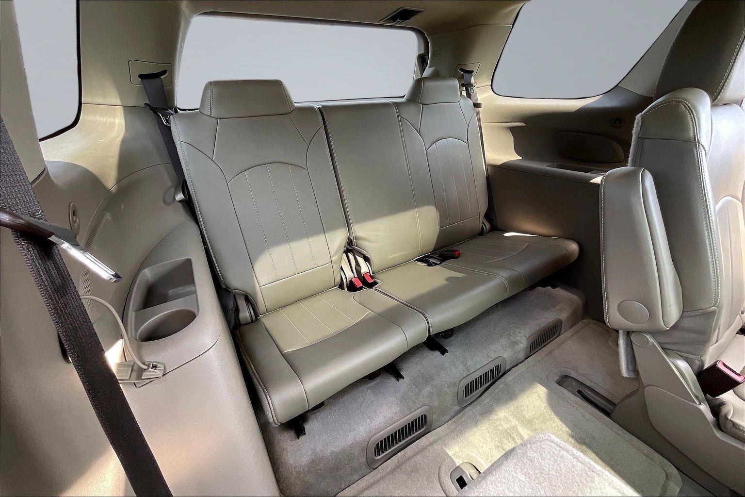 Used 2016 GMC Acadia Denali FWD image 30