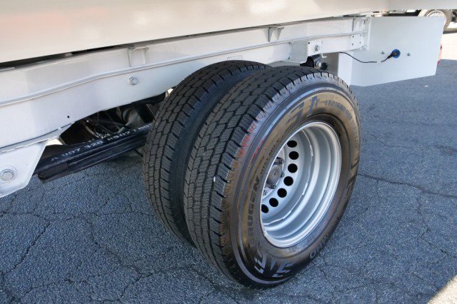 Used 2023 Mercedes-Benz Sprinter 3500 w/ Acoustic Package image 38