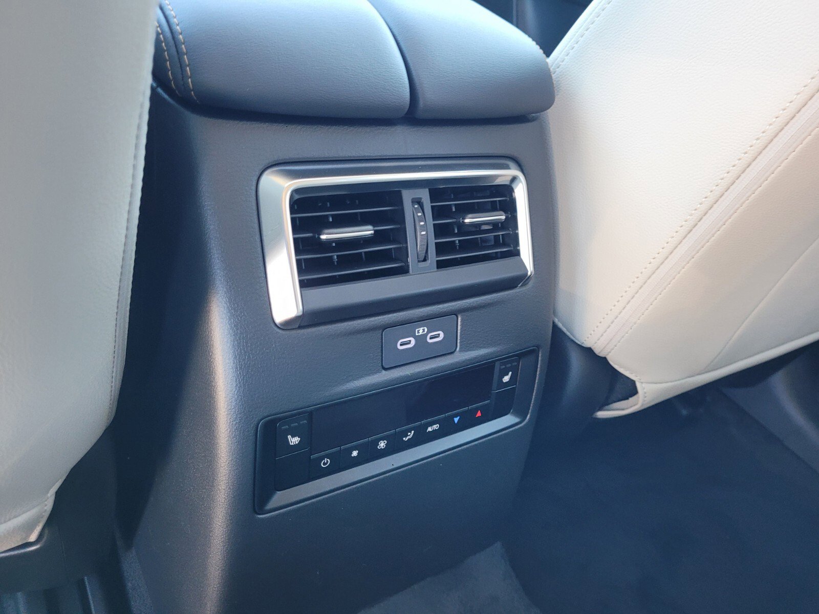 New 2026 MAZDA CX-90 3.3 Turbo w/ Preferred Package image 8