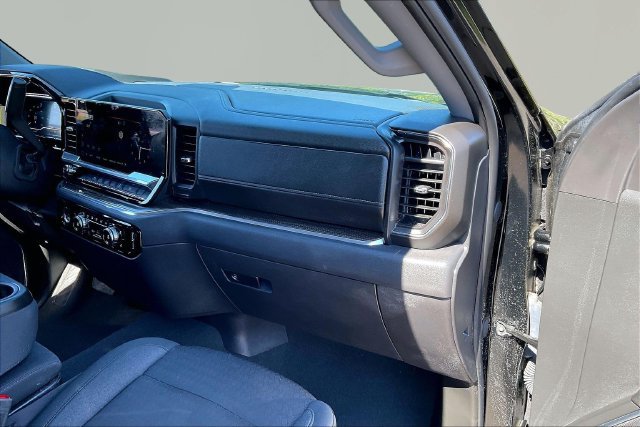 Used 2024 GMC Sierra 1500 Elevation AWD/4WD image 18