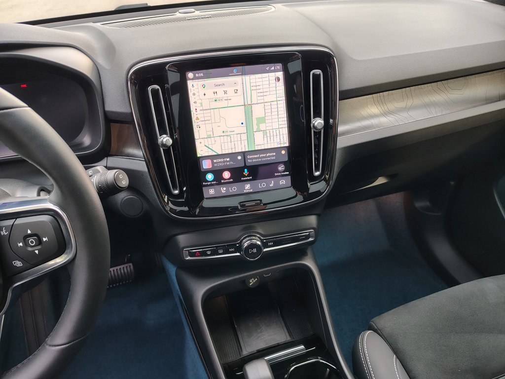 Used 2023 Volvo XC40 Recharge Ultimate AWD/4WD image 36
