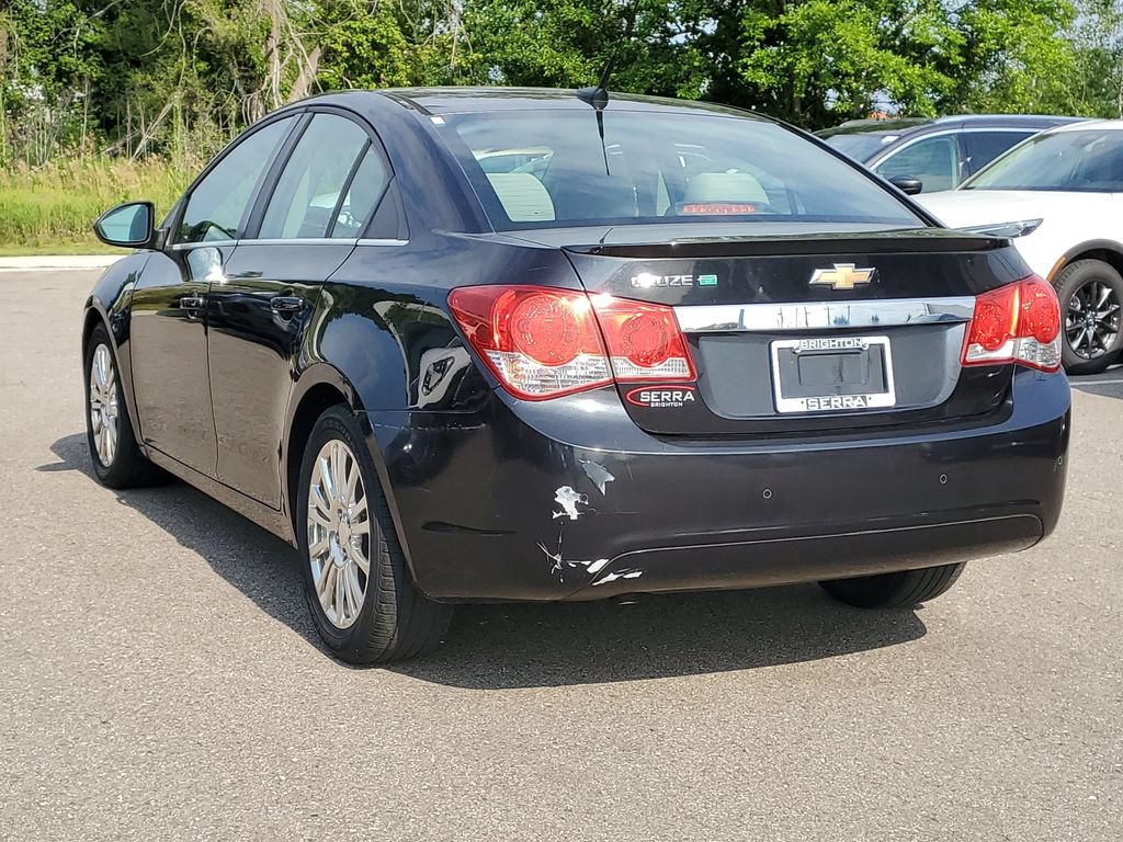 Used 2012 Chevrolet Cruze Eco FWD image 2