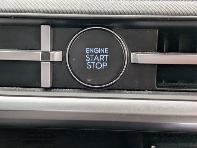 Used 2024 Hyundai Santa Fe SE image 31