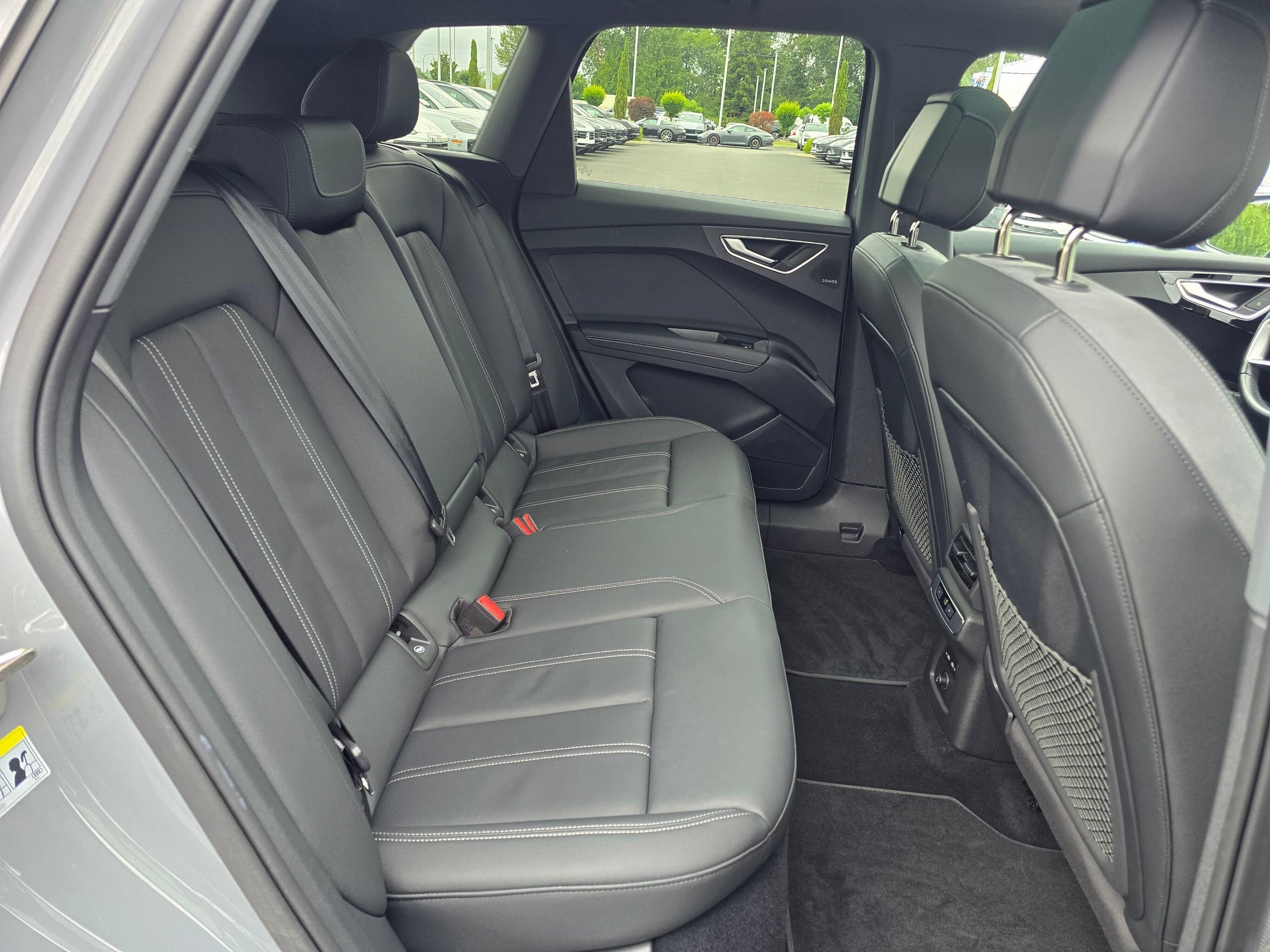 Used 2023 Audi Q4 e-tron Premium Plus w/ Premium Plus AWD/4WD image 24