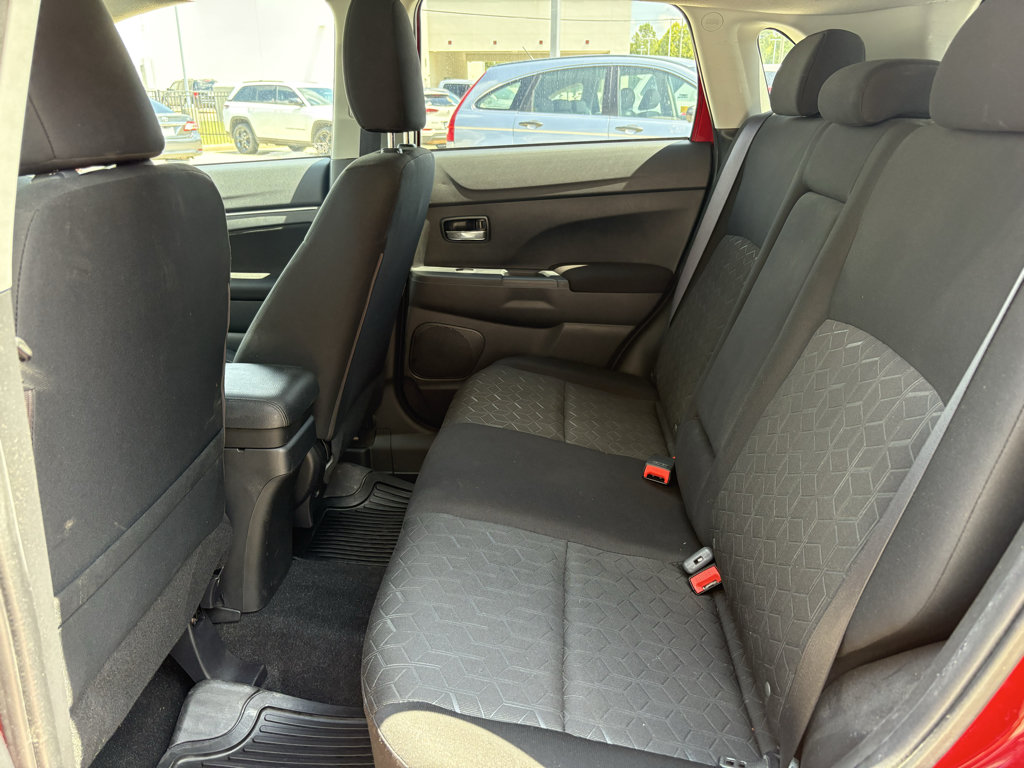 Used 2021 Mitsubishi Outlander Sport ES FWD image 22